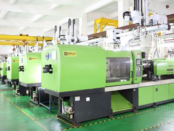 Atelier de moulage par injection plastique