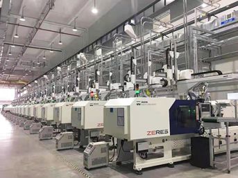 Machine d'injection plastique