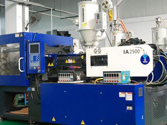 Machine d'injection plastique 2K-250T